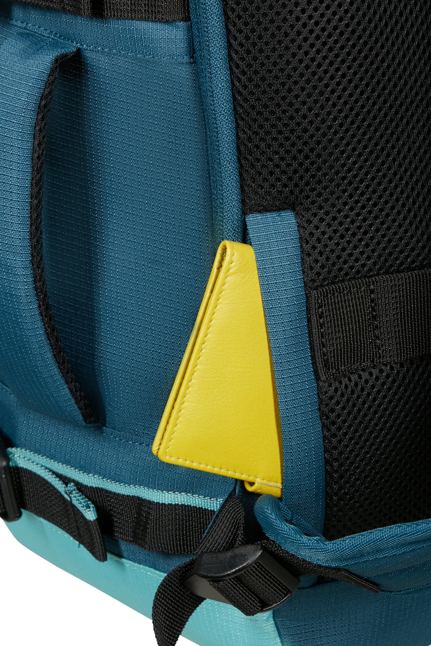 AMERICAN TOURISTER sport travel backpack MS TAKE2CABIN