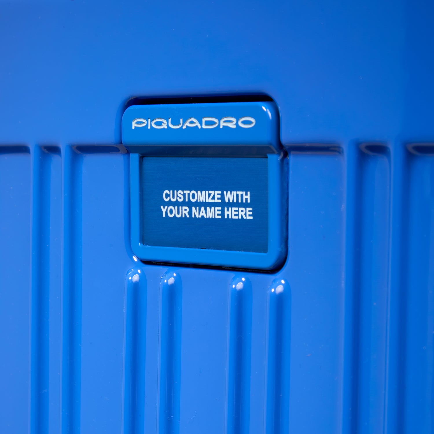 PIQUADRO MALETA POP TIPO TRUNK SUPER GRANDE 80CM