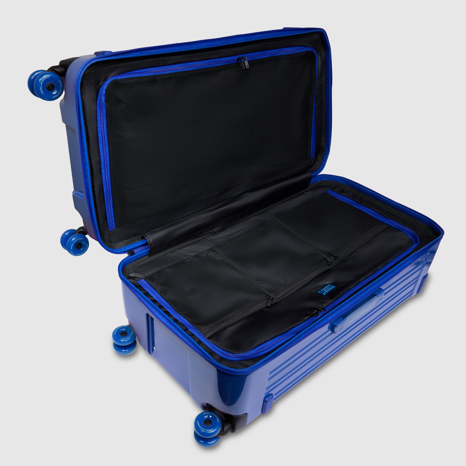 PIQUADRO MALETA POP TIPO TRUNK SUPER GRANDE 80CM