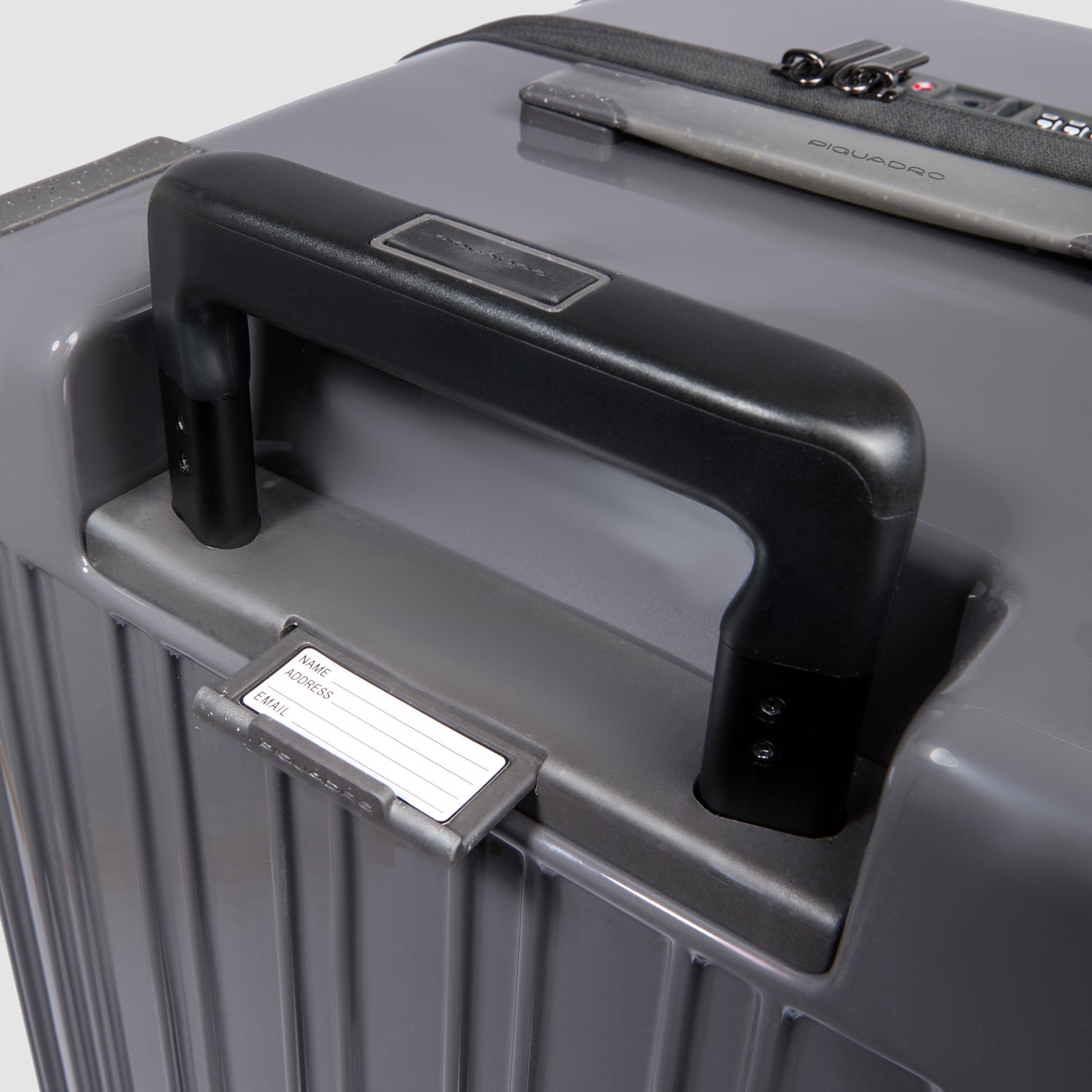 PIQUADRO MALETA POP TIPO TRUNK SUPER GRANDE 80CM