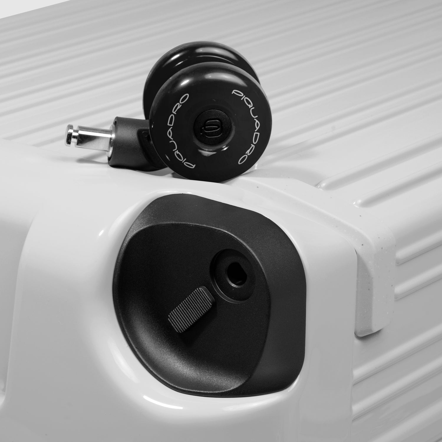 PIQUADRO Type pop suitcase TRUNK 73CM