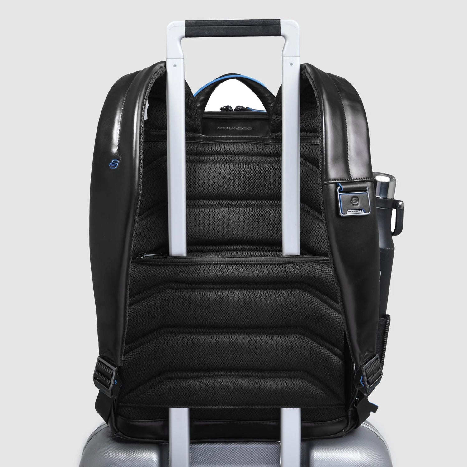 PIQUADRO MOCHILA PEQUEÑA PARA PORTÁTIL E IPAD® BLUE SQUARE