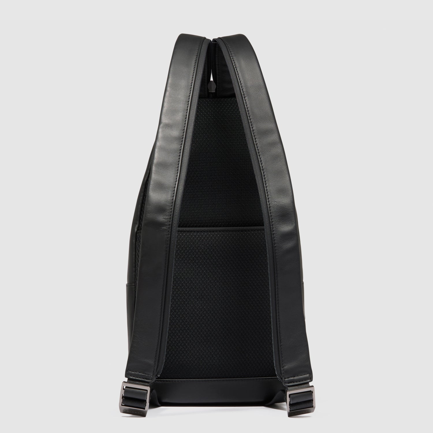 STEDELIJKE CROSSBODY RUGZAK