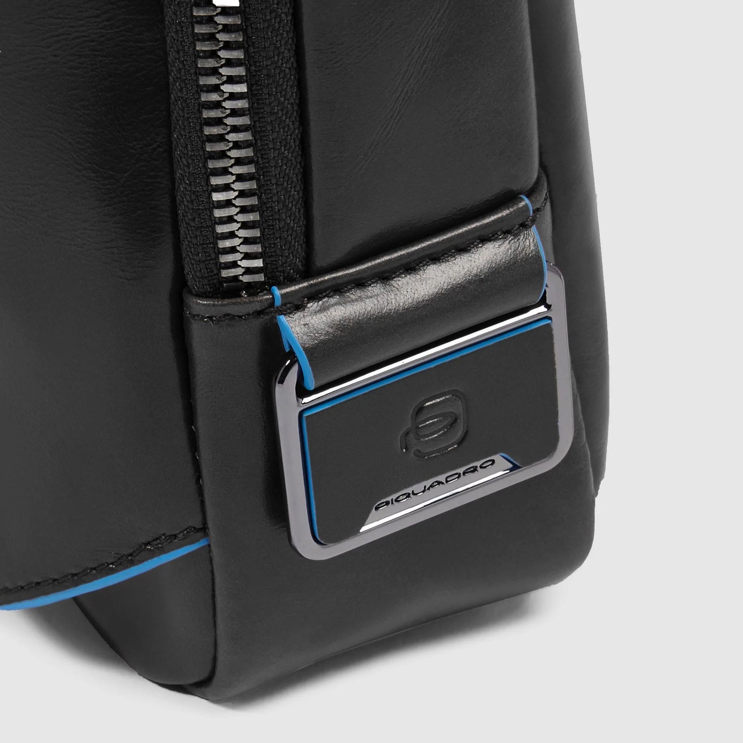 PIQUADRO BOLSO DE HOMBRE PARA IPAD MINI BLUE SQUARE