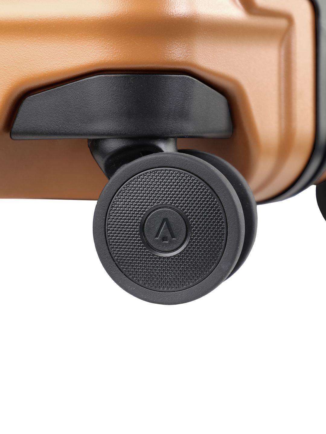 TITAN UPGRADE SVT SUITCASE WITH FRONT POCKET