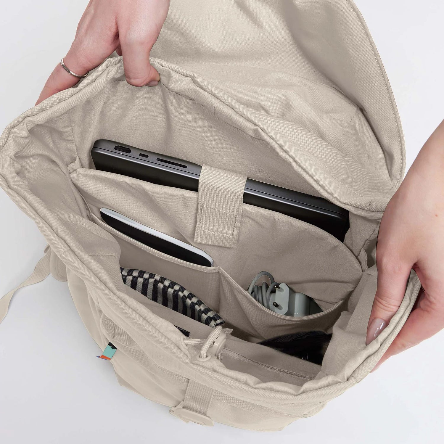 GOT BAG MOCHILA FLAP PACK