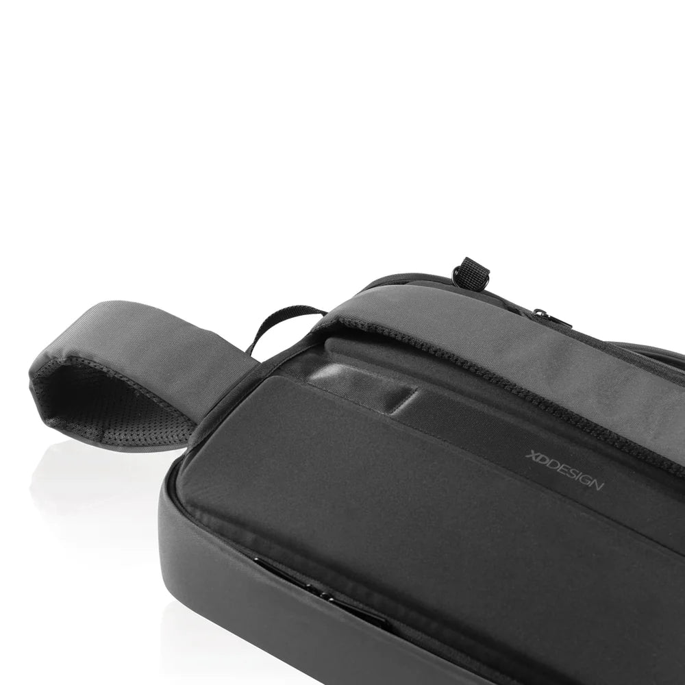 BOBBY BIZZ 2.0 BACKPACK