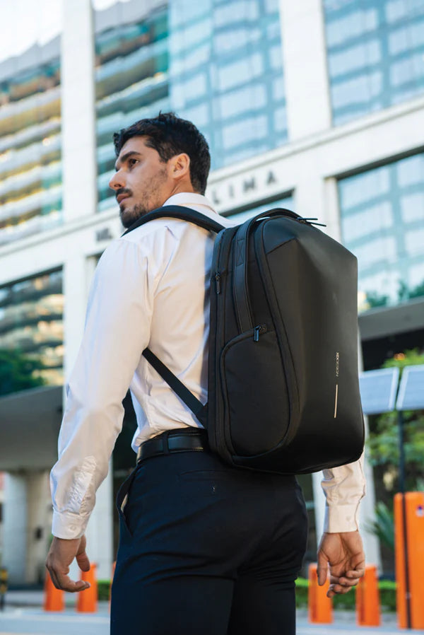 XD DESIGN MOCHILA EXTENSIBLE BIZZ 17"
