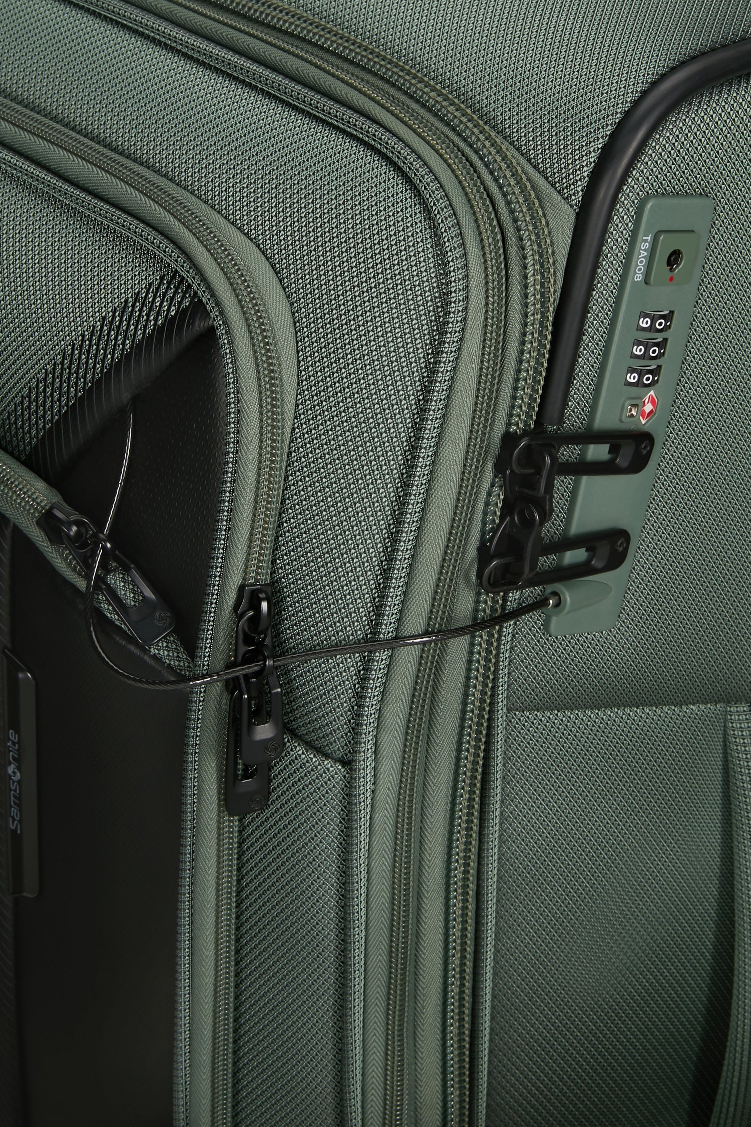 RESPARK Średnia walizka 67 cm Extensible 4 koła