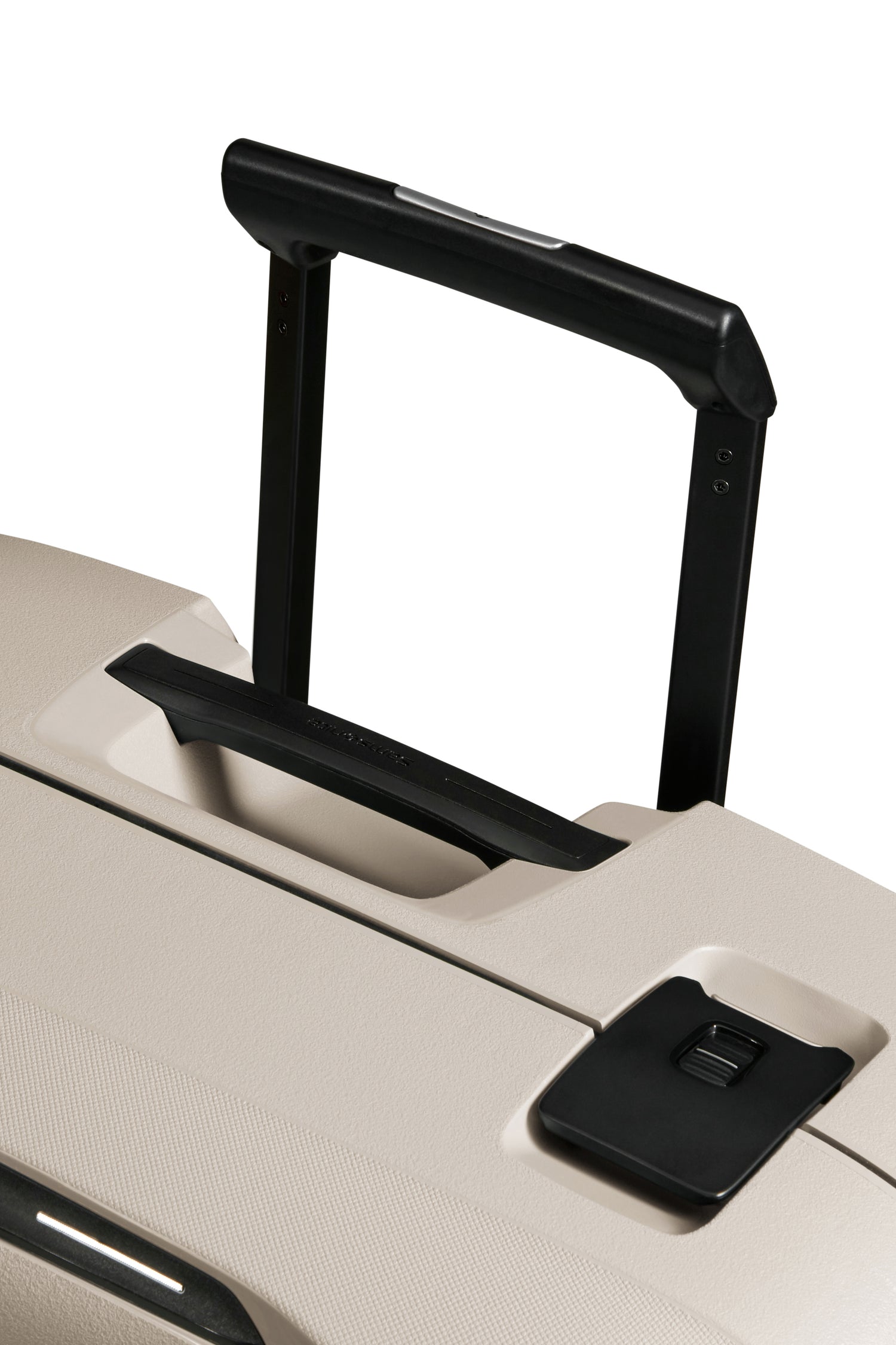 SAMSONITE MATKALAUKKU ESSENS 69CM