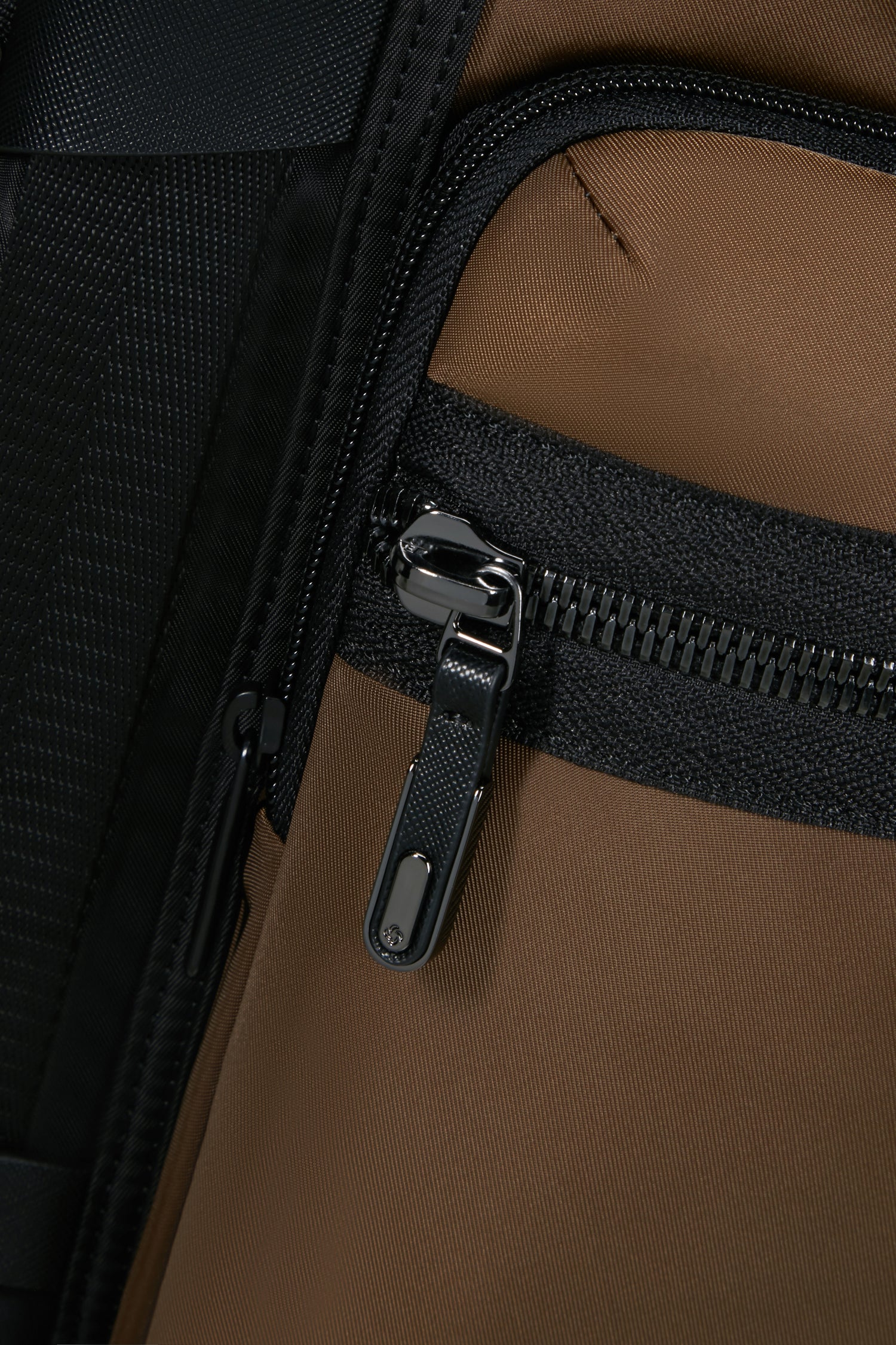 SAMSONITE MOCHILA M 15.6” FLAP RELYON