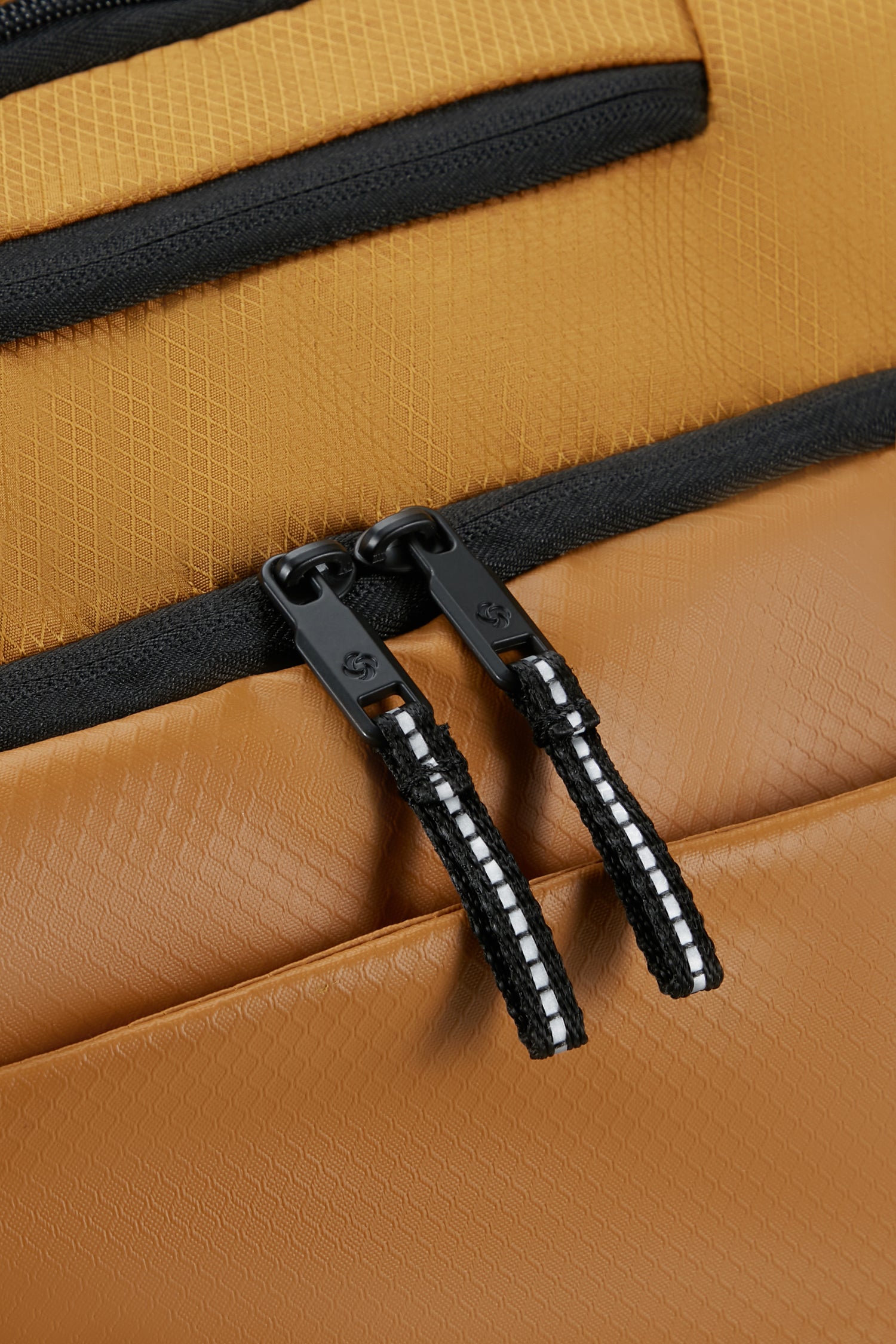 SAMSONITE BOLSA Trip/Rucksack 2 Räder 55/25 cm Armox