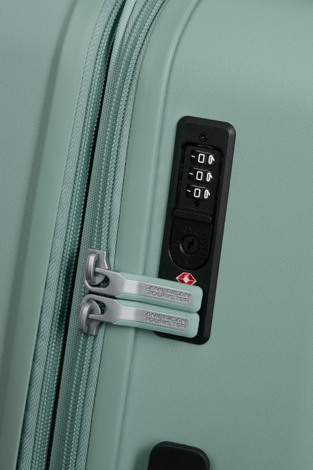 AMERICAN TOURISTER Iso matkalaukku EXTENSIBLE DYNABELT 77CM