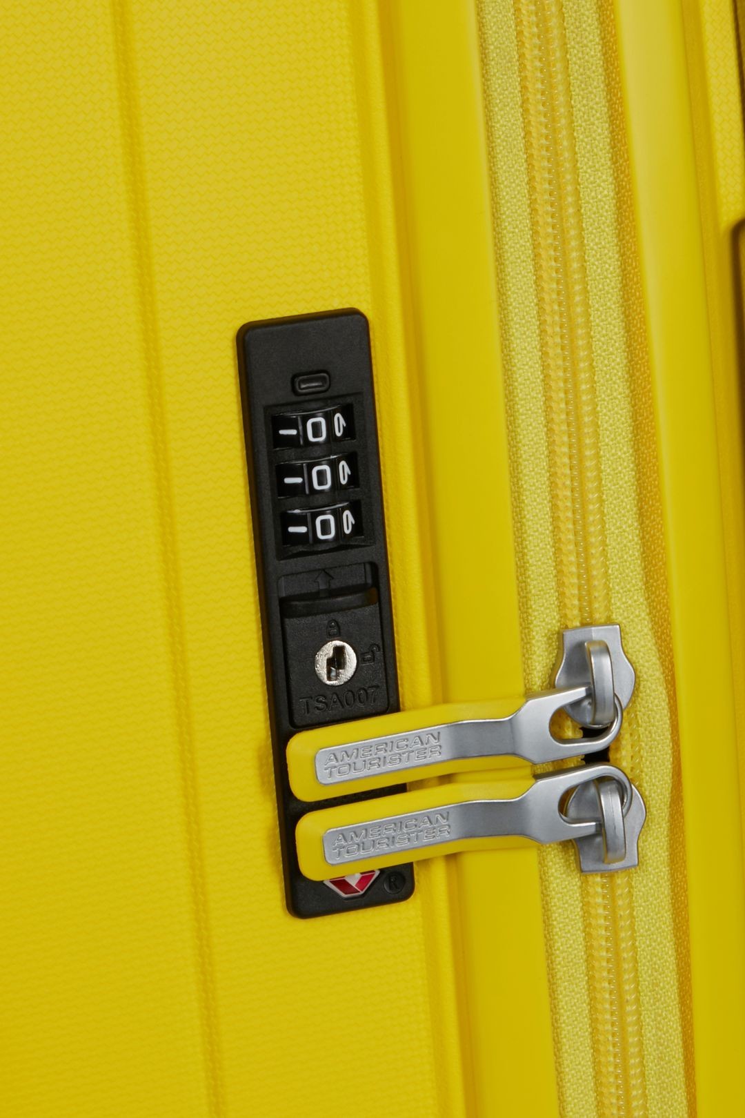 AMERICAN TOURISTER Großer Koffer REJOY 77cm