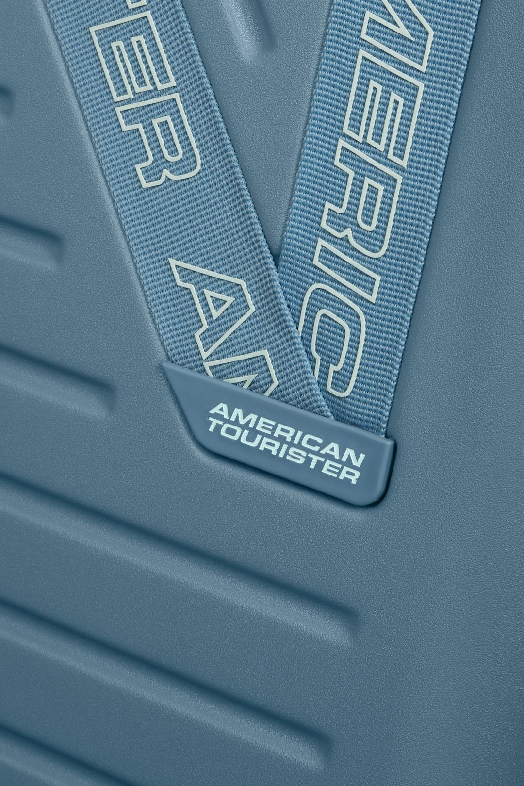 AMERICAN TOURISTER Keskikokoinen matkalaukku EXTENSIBLE DYNABELT 66CM