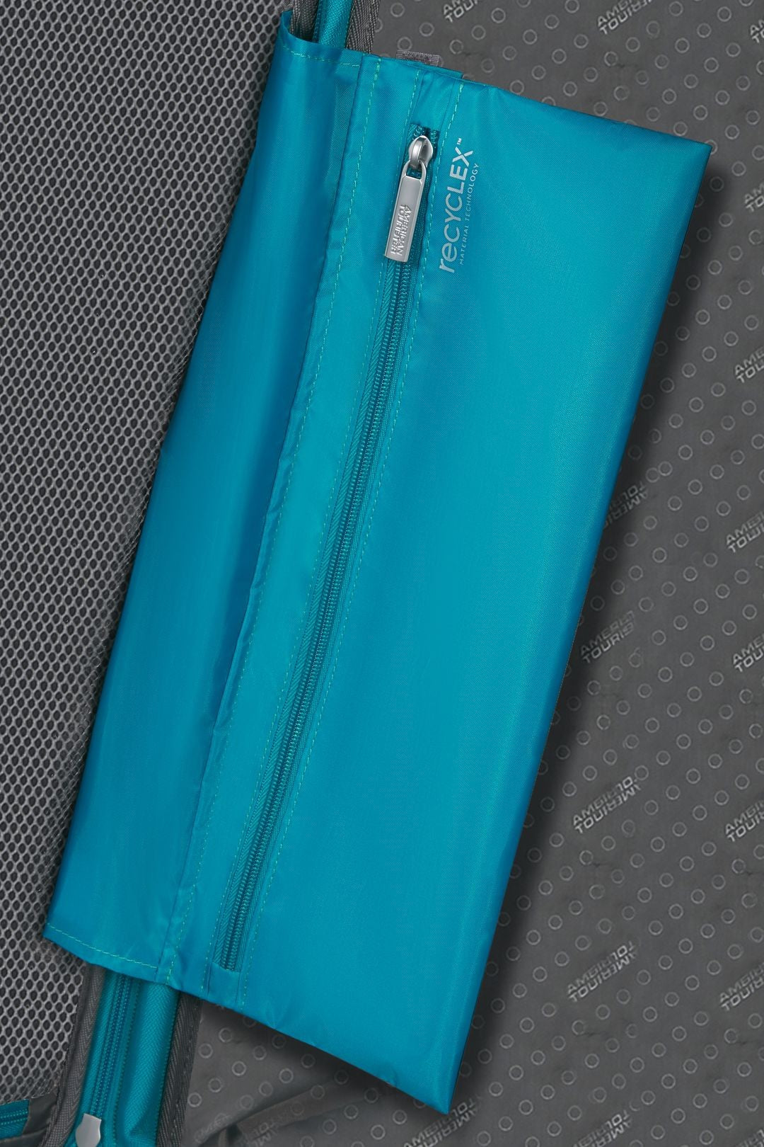 AMERICAN TOURISTER Gemiddelde koffer EXTENSIBLE STARVIBE 67cm