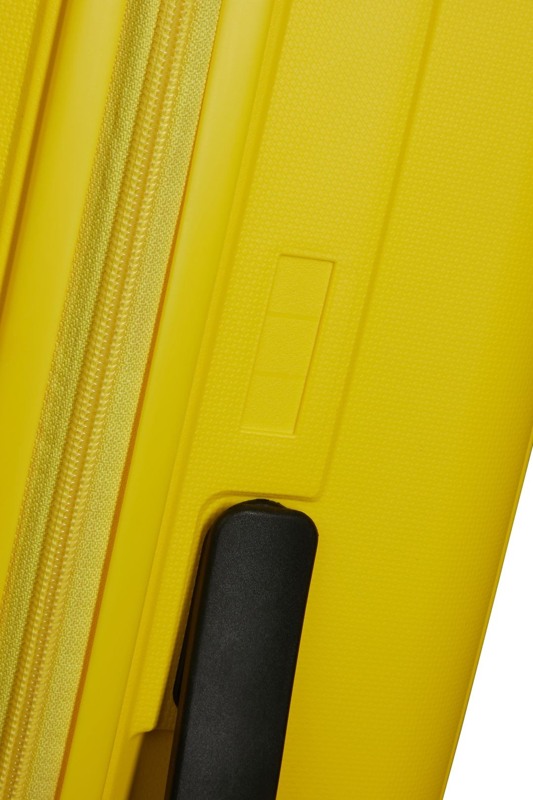 AMERICAN TOURISTER Mittlerer Koffer REJOY 68cm