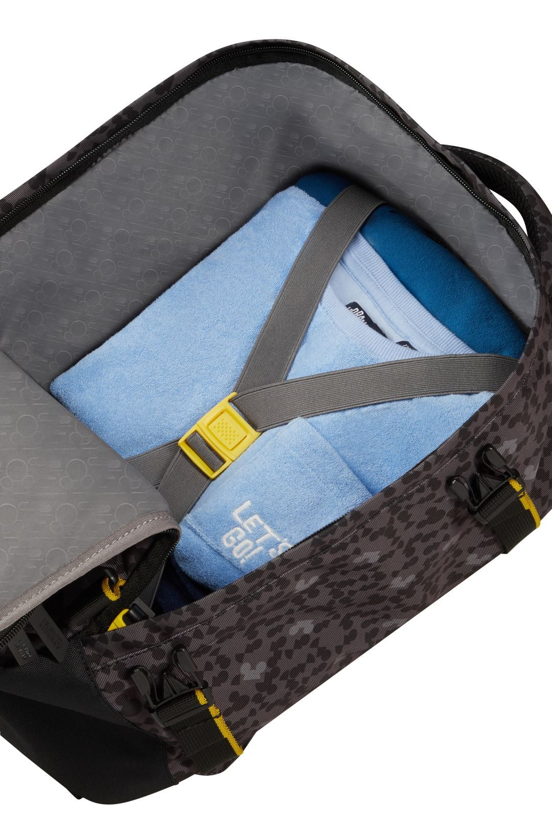 Pack Cabin suitcase Dashpop Disney + Backpack Take2cabin Disney of American Tourister