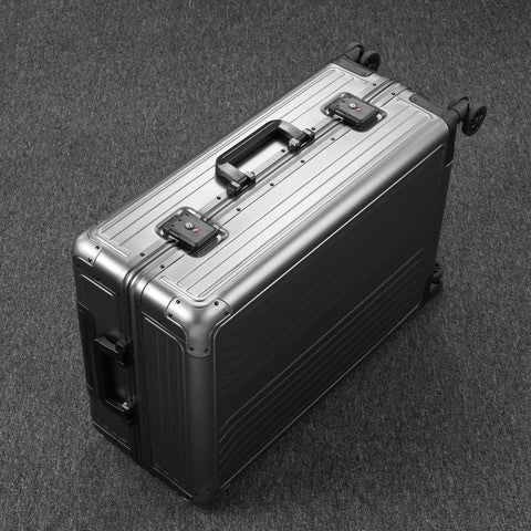 GREENWICH Kabinenkoffer 100% Aluminium TURIN GREY