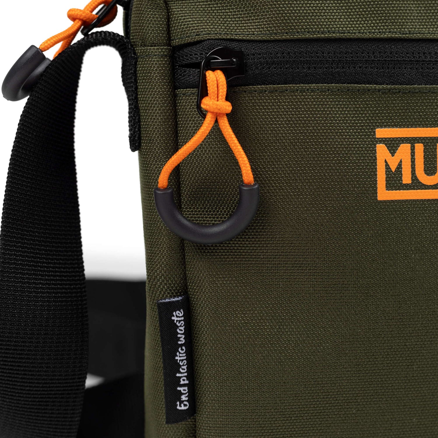 Gym Sports gerecycled crossbody