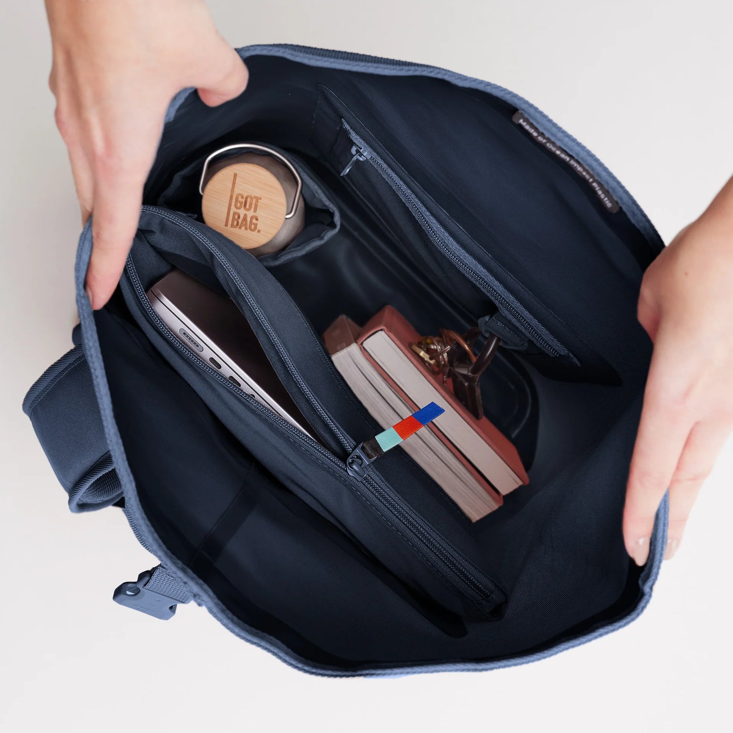 Tenho mochila de bolsa ROLLTOP Lite 2.0