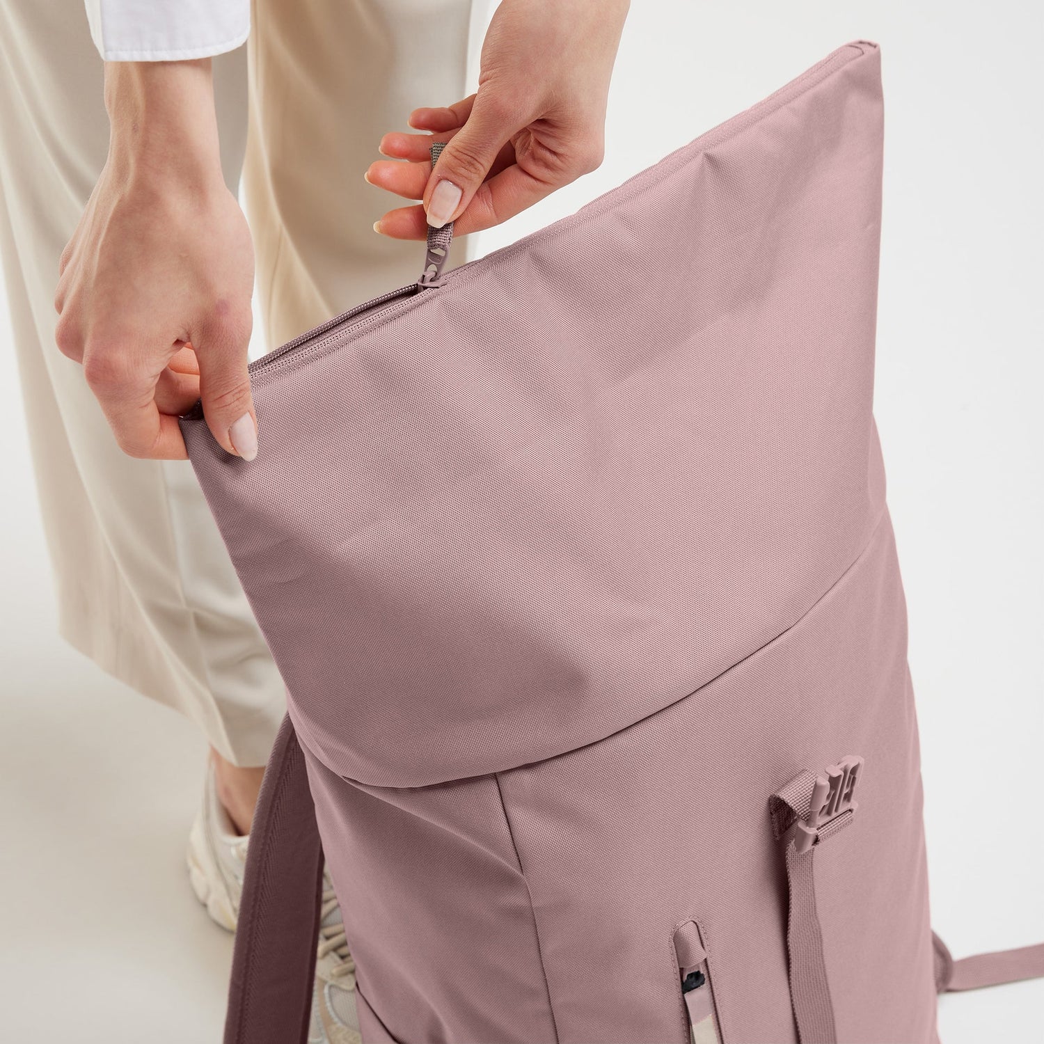 J'ai un sac à dos ROLLTOP Monochrome facile