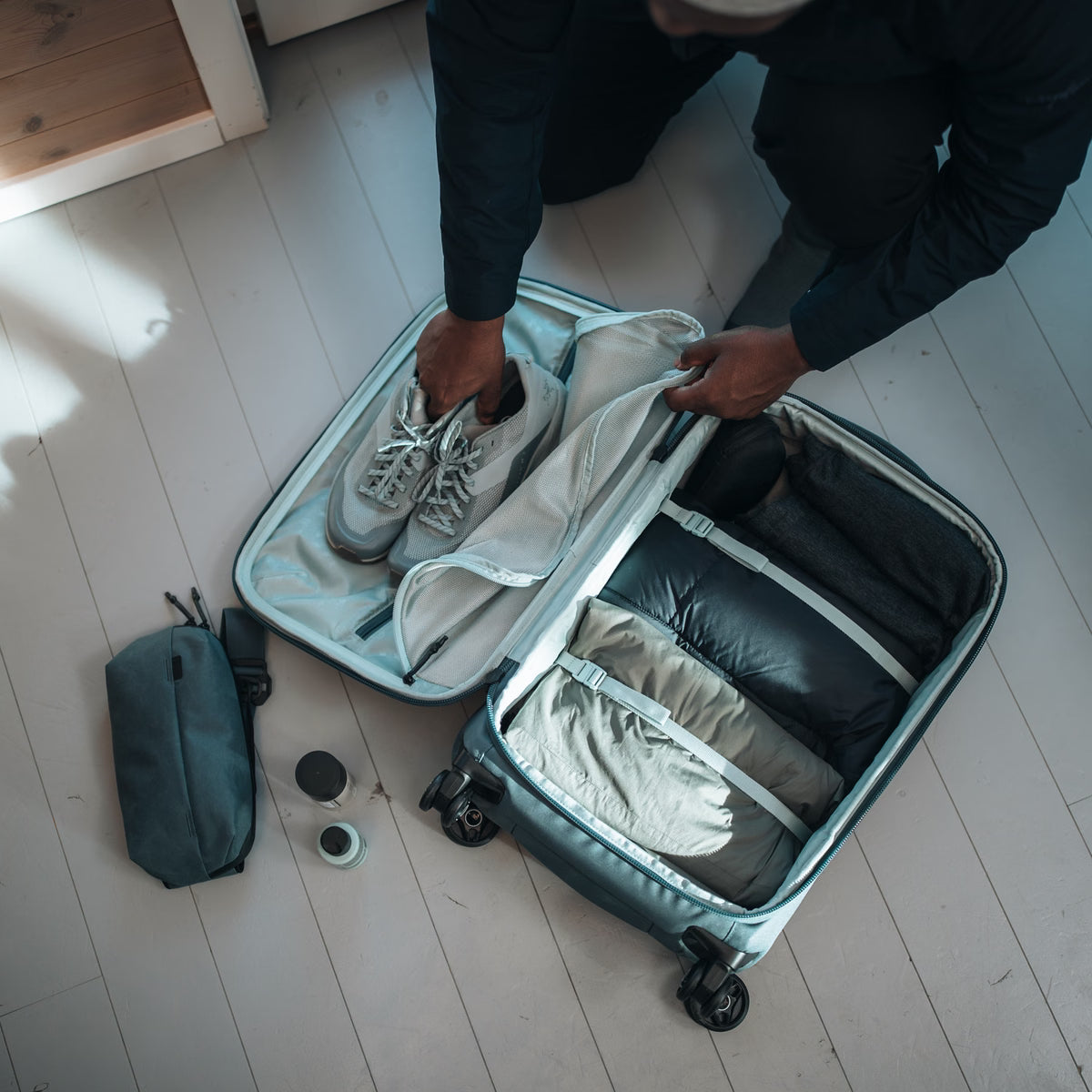 THULE AION Cabin suitcase