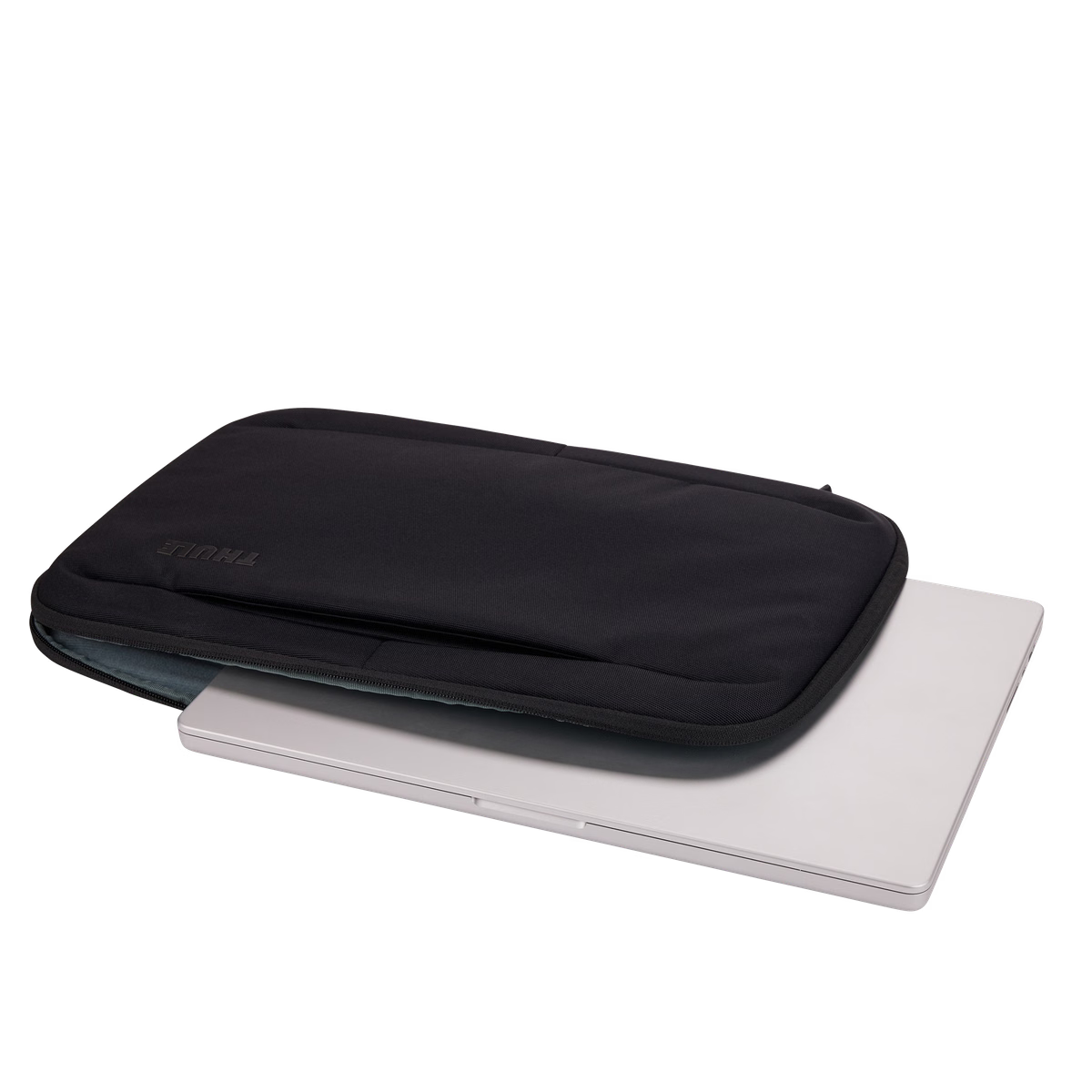 THULE SUBTERRA 2 CASOS DE MACBOOK DE 16