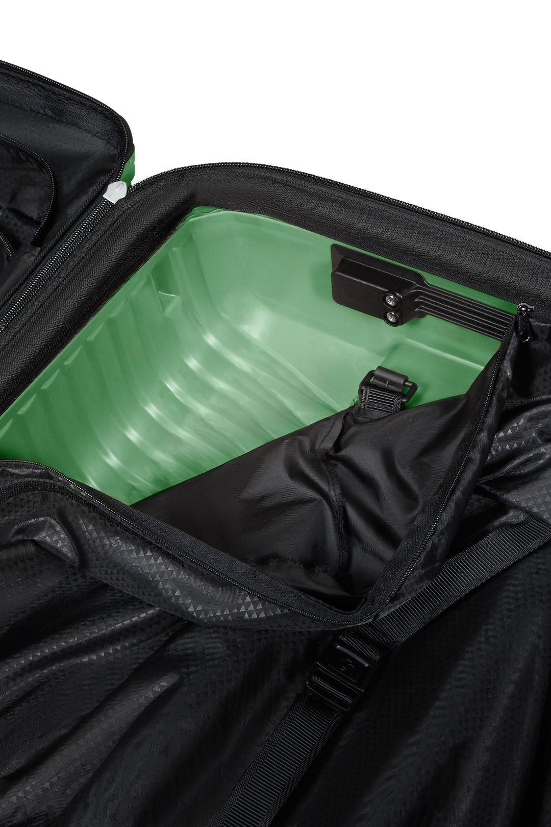 Gemiddelde koffer Extensible UPSCAPE van Samsonite 68cm