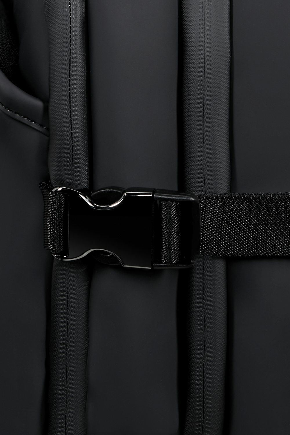 LIPAULT rolling tote 16" LOST IN BERLIN - Black
