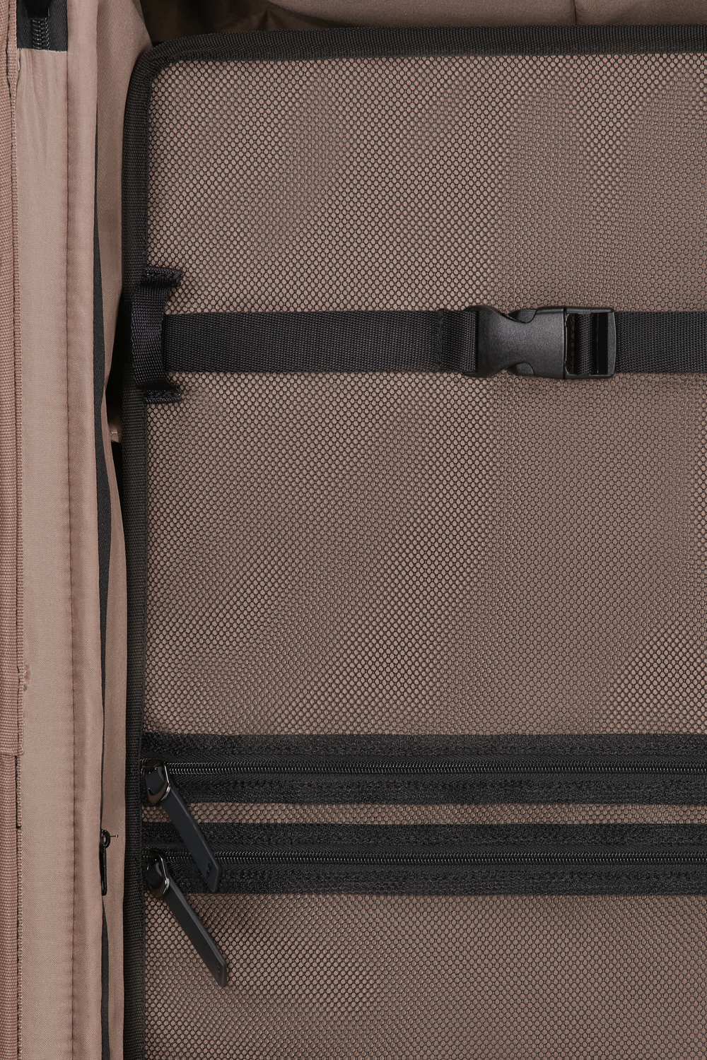 LIPAULT kuffert bagagerum 79cm LOST IN BERLIN - Sort