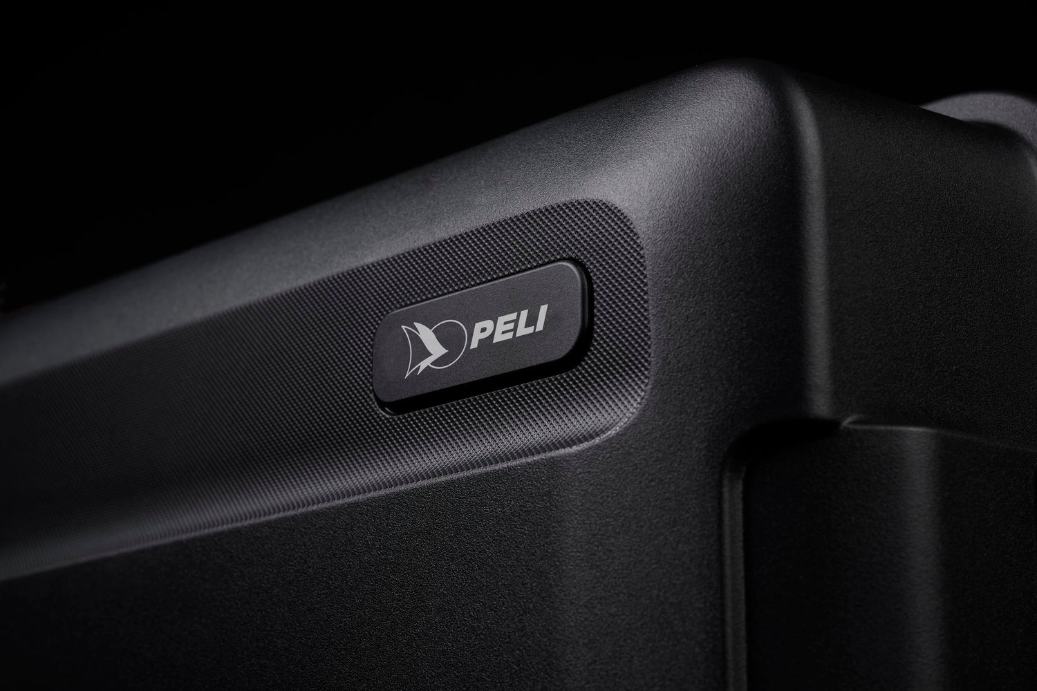 PELI MEDIUM ATX SUITCASE