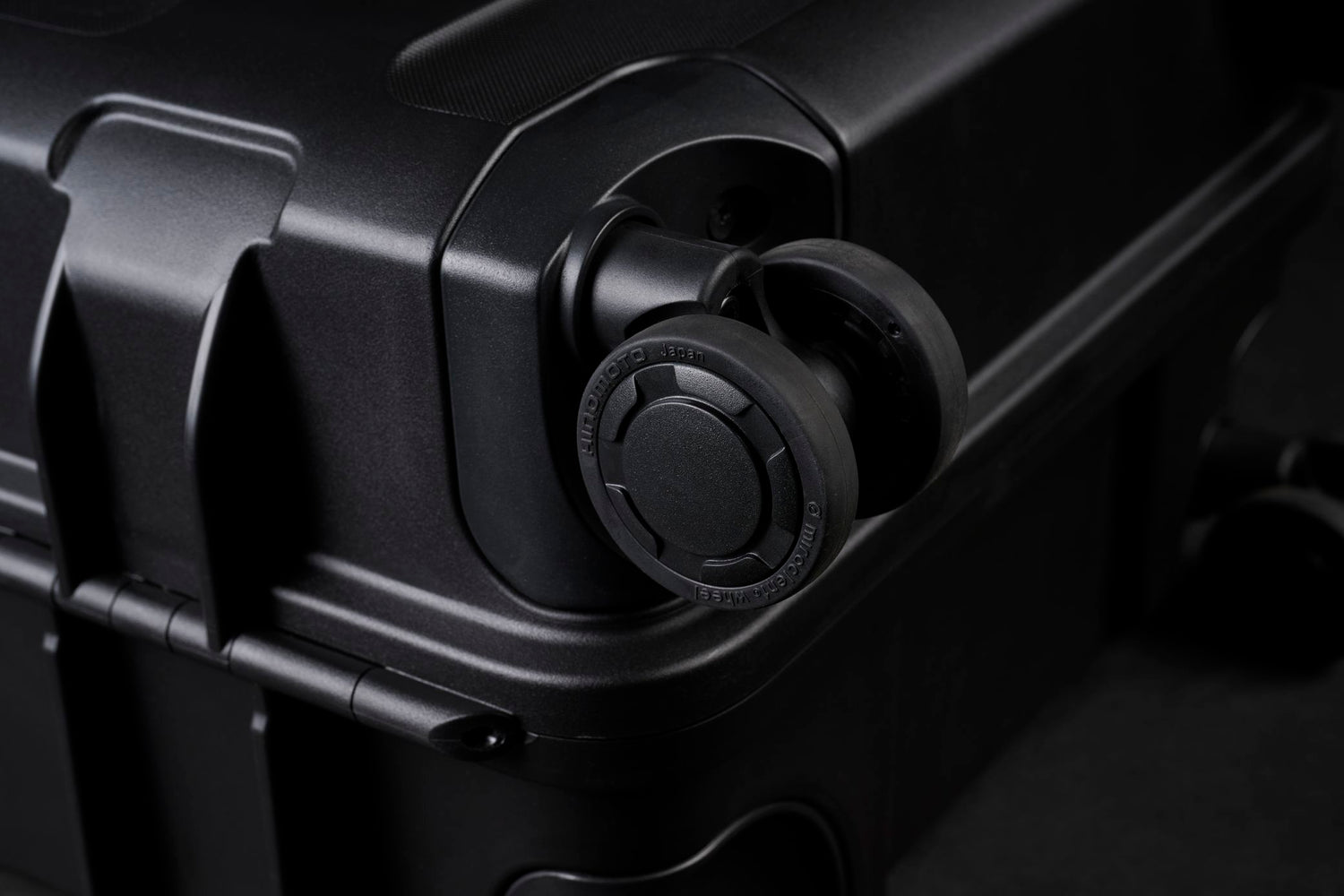 PELI MEDIUM ATX SUITCASE