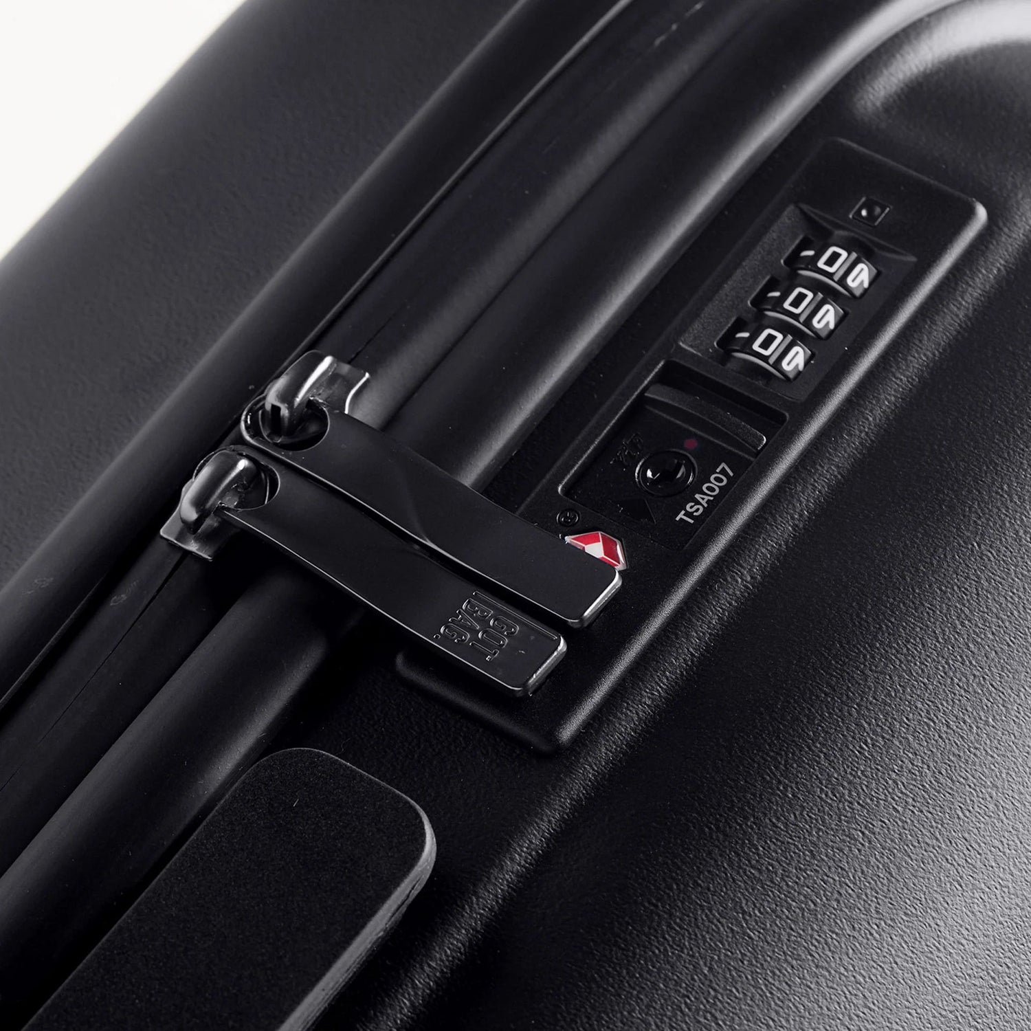 GOT BAG MALETA RE-SHELL CHECKED 78cm - MATERIAL RECICLADO