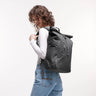 Tenho mochila de bolsa ROLLTOP Monocromático fácil