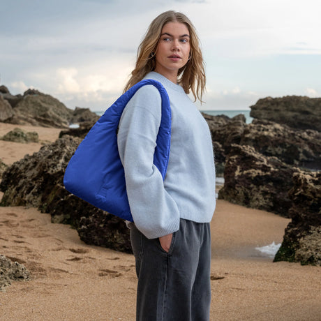 GOT BAG CLOUD SHOULDER BAG MONOCHROME