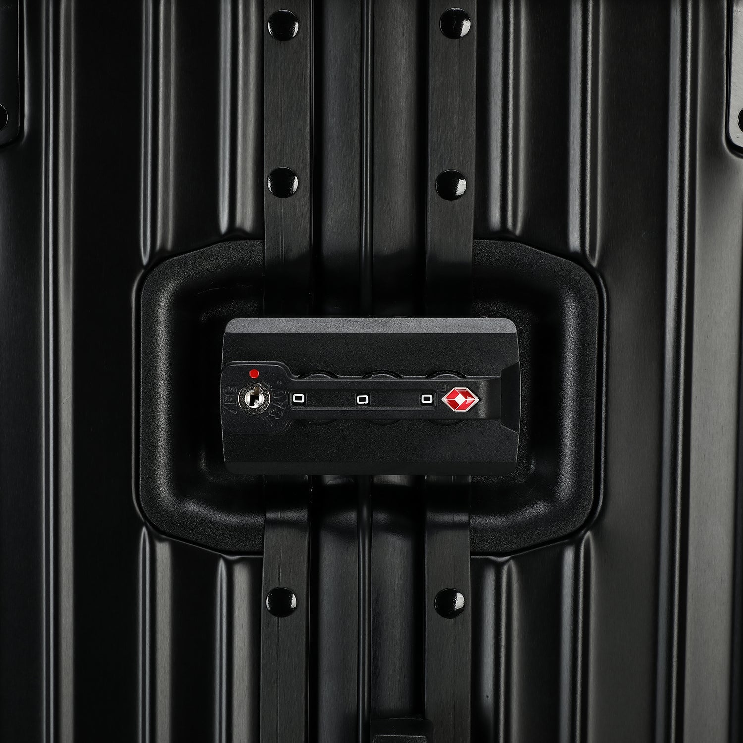 Greenwich kuffert 100% aluminium af Paris 55 cm kabine