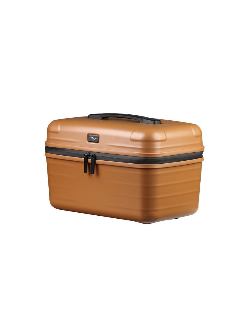 TITAN AGGIORNATO BEAUTY CASE