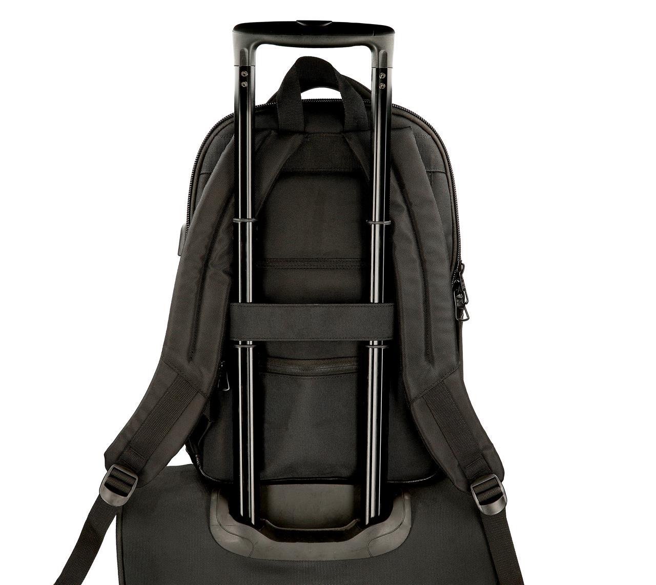 7782331 Backpacker 2C.PJL Leighton Black