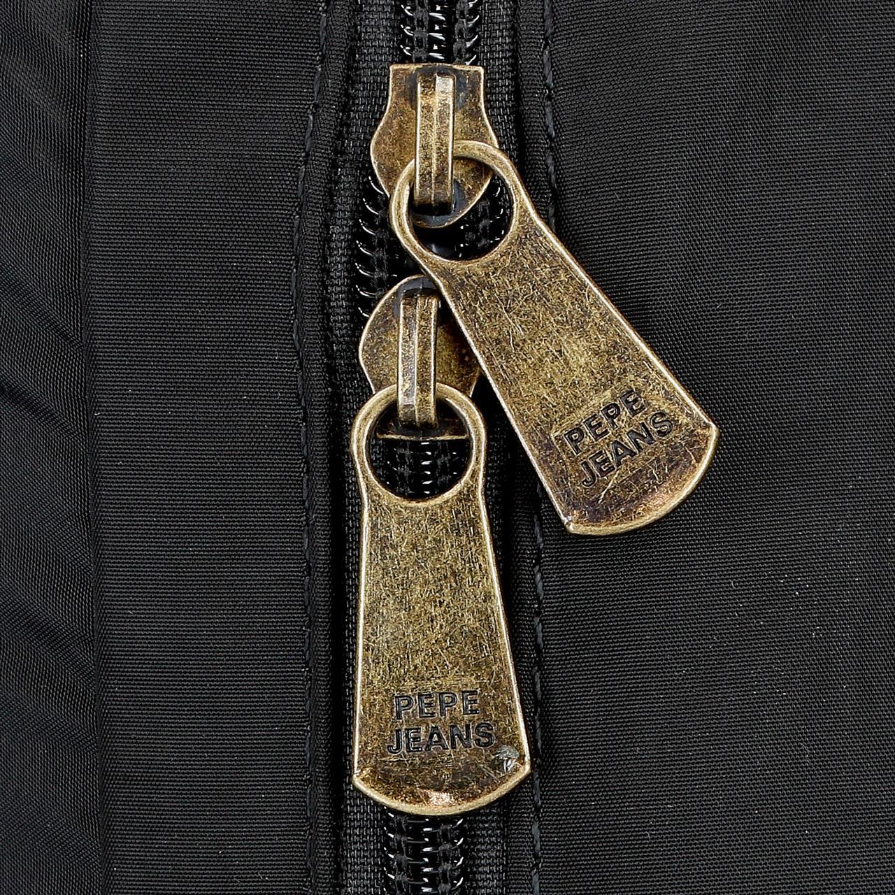 7922131 mukauta reppu.