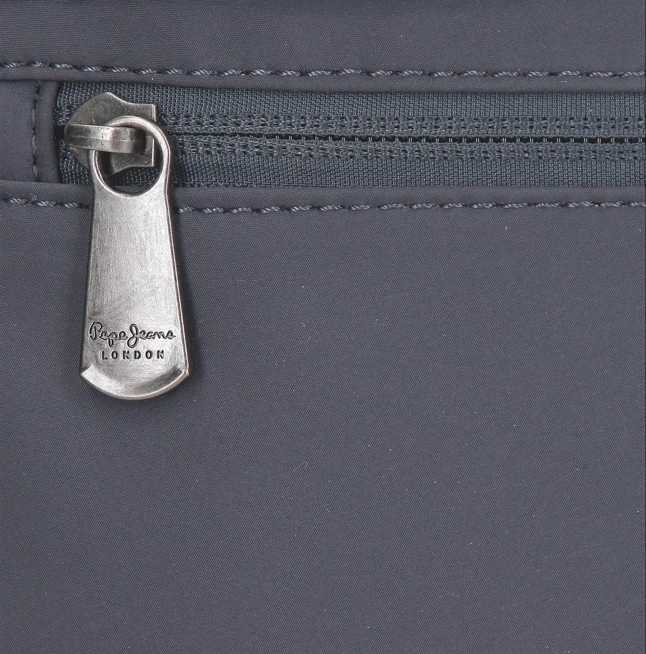 7952133 Port Backpack. AND GRAY PJL TABLET