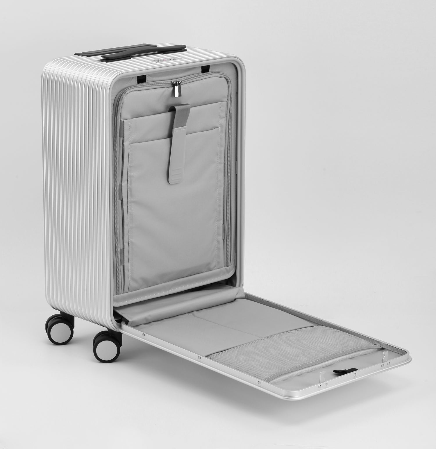 Walizka Easy Acces 100% aluminium TOKIO 57 cm