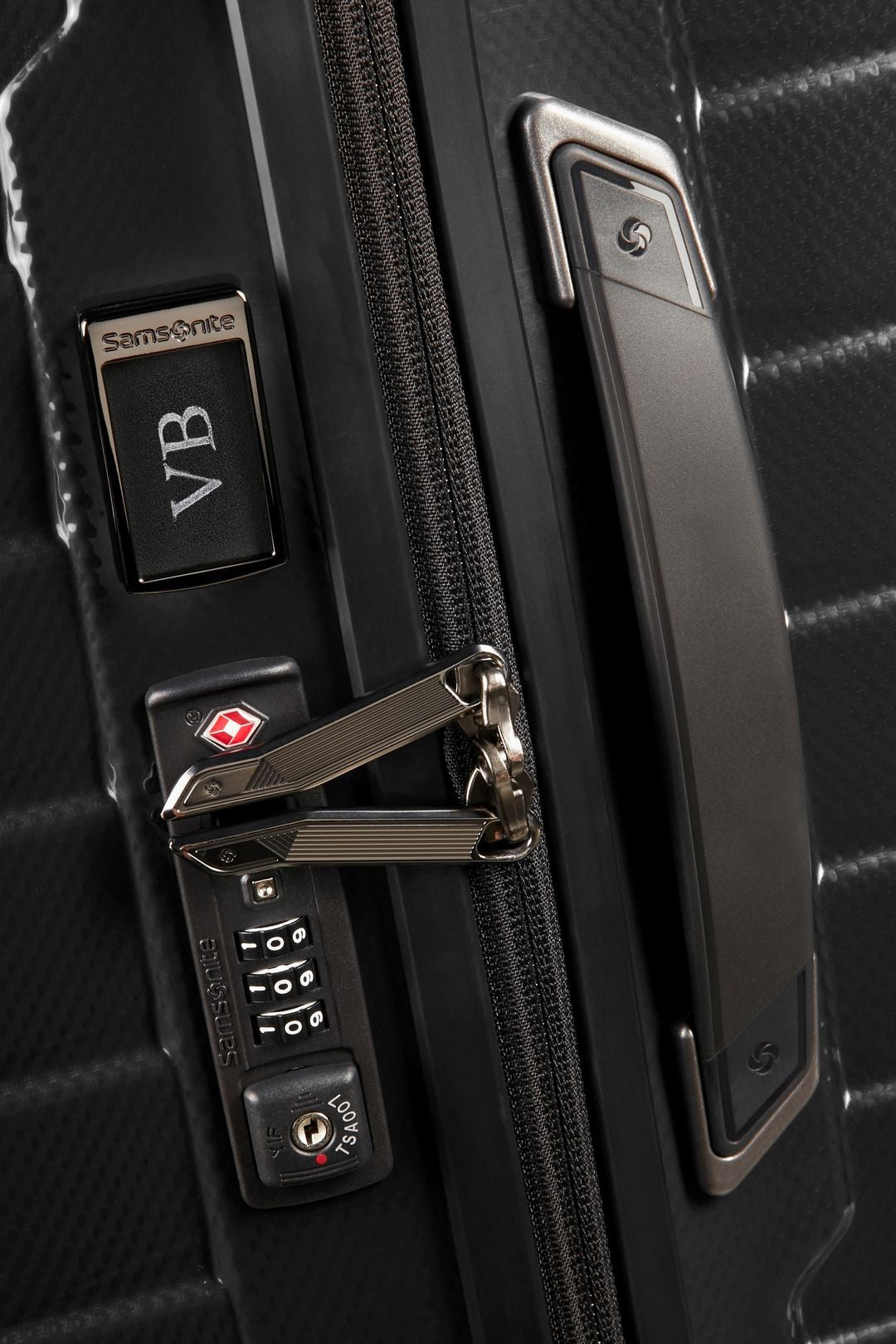 Valise moyenne PROXIS 69cm Fabriqué avec Roxkin