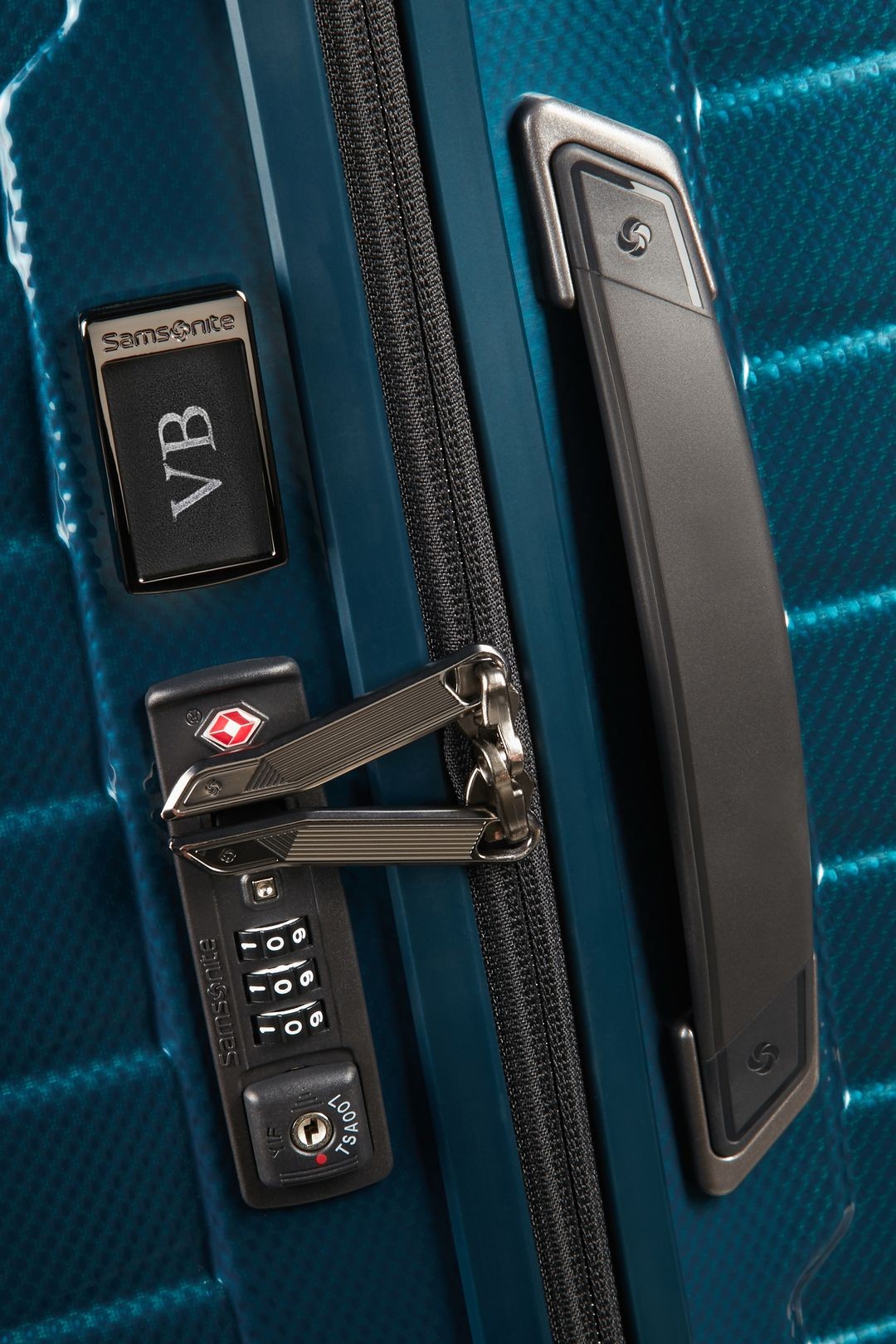 Valise moyenne PROXIS 69cm Fabriqué avec Roxkin