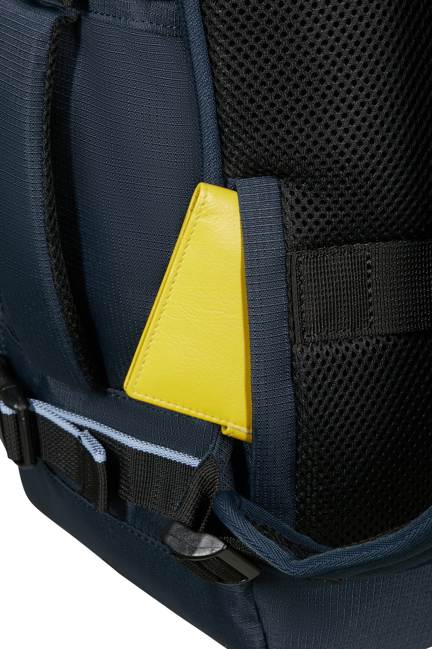 AMERICAN TOURISTER sport travel backpack MS TAKE2CABIN