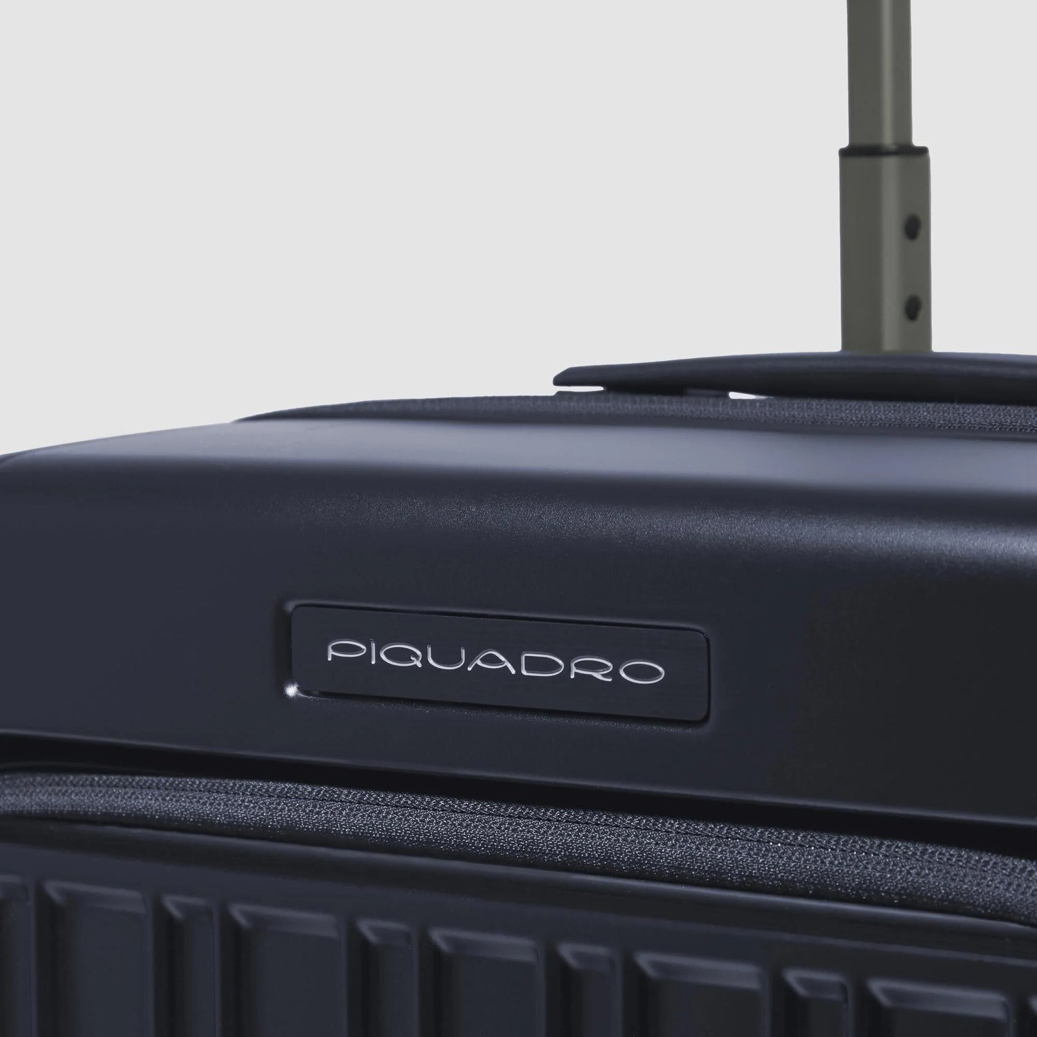 FLIPPER DE CABINE COM BOLSO FRONTAL EM POLICARBONATO