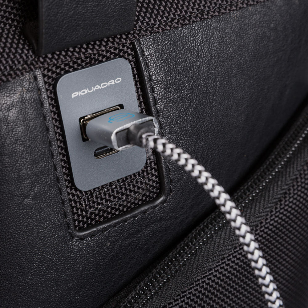 PIQUADRO Mochila de viaje Brief con ruedas para portátil 15,6"