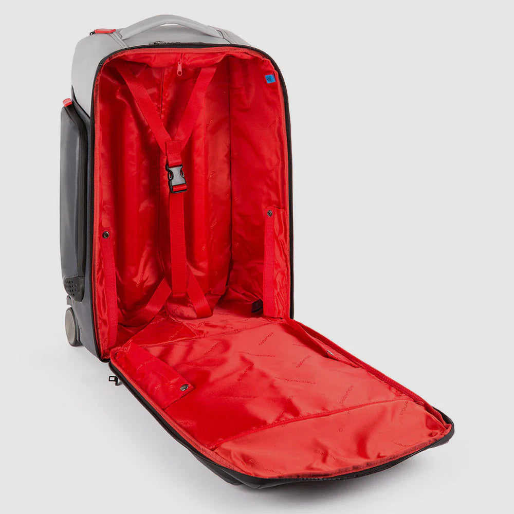 Cabin suitcase ADAPTABLE TO BACKPACK