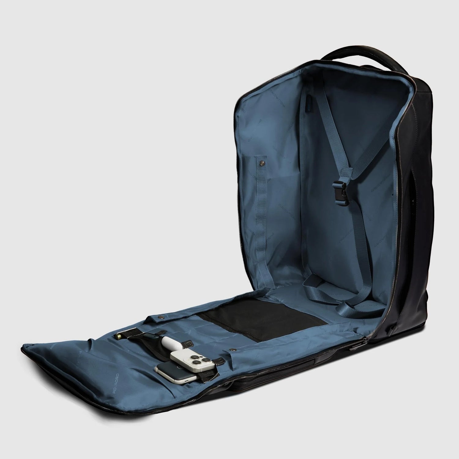 PIQUADRO BOLSA DE VIAJE ADAPTABLE A MOCHILA