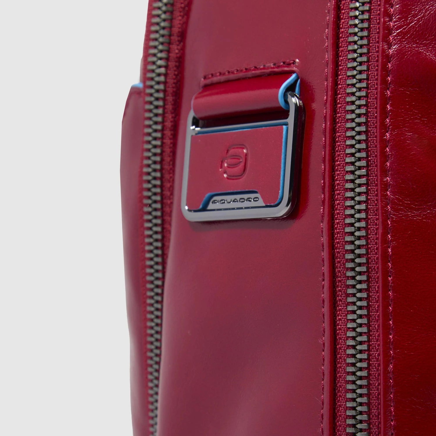 PIQUADRO MOCHILA PEQUEÑA PARA PORTÁTIL E IPAD® BLUE SQUARE